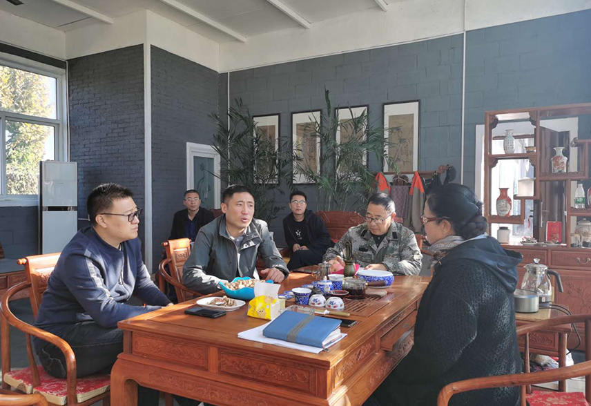 縣領導來公司視察